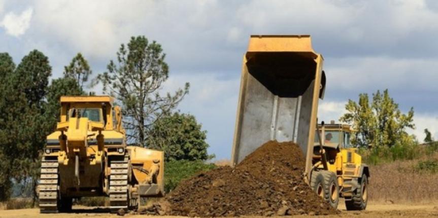 The 4 most Reliable Dump Trucks in Construction